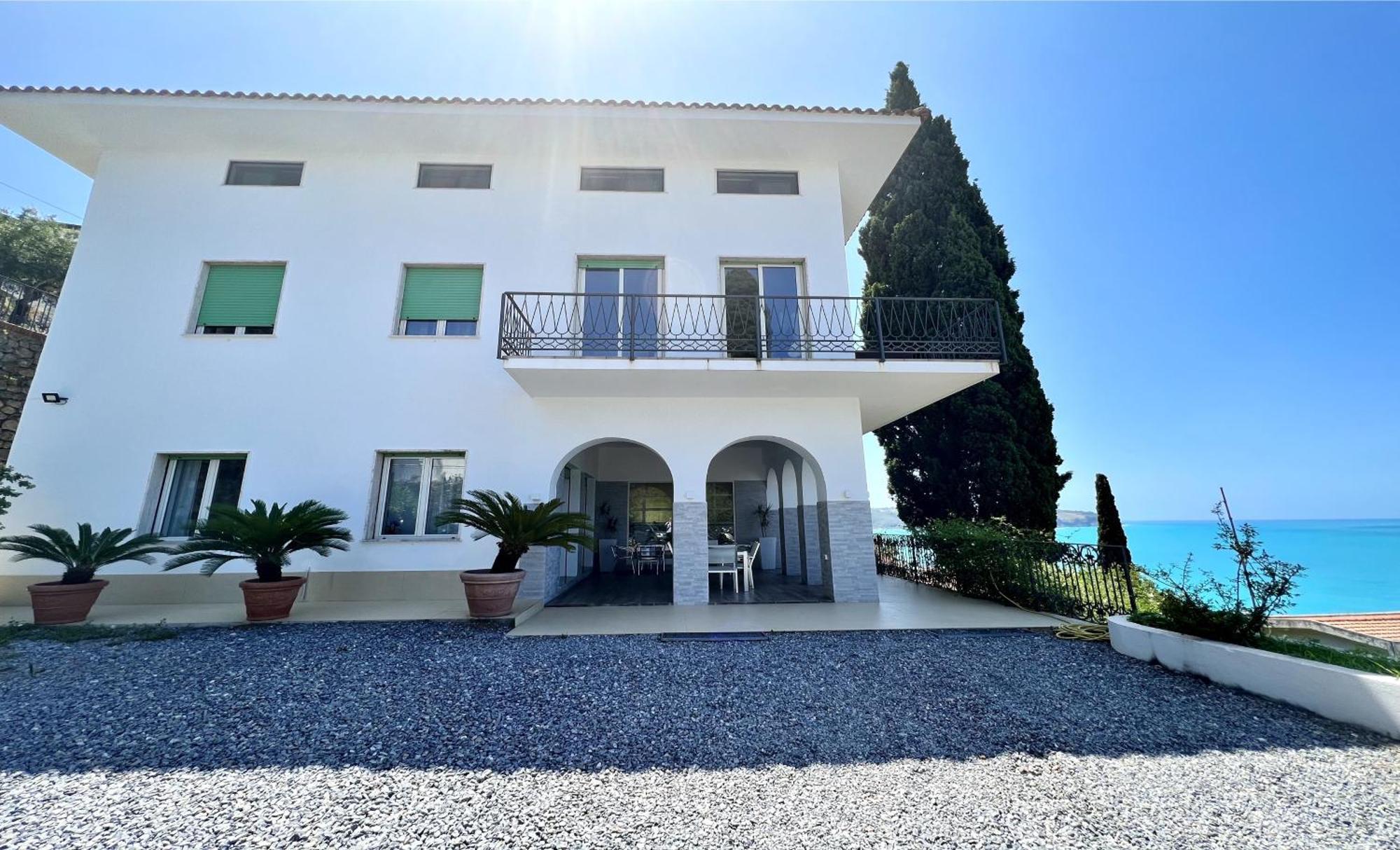 Villa Nappi Bed & Breakfast Praia a Mare Exteriör bild
